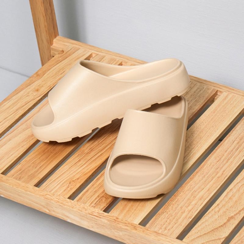 Daiso Fluffy Chunky Slippers 235 To 255 Mm