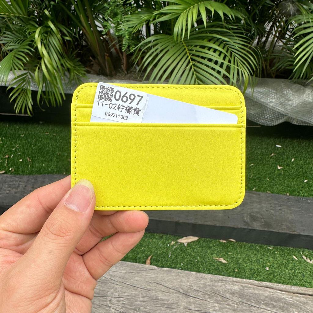 Mini Sheepskin Card Holder: Lightweight Genuine Leather Coin Purse, Soft & Stylish with Wet Oil Wax Finish