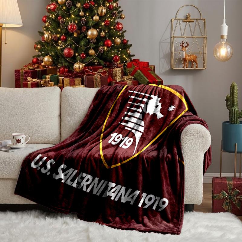 Salernitana 1919 Crest Design Throws Blanket Flannel Blankets Plush for Couch Bed Gifts for Men Women Travel Picnic Blanket Christmas Fan Gifts