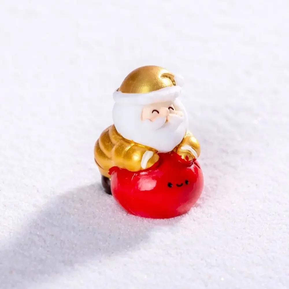 Toy Resin Christmas Figurines Accessories Home Decorations Miniature Santa Claus Bonsai Micro Landscape Cartoon Santa Statue