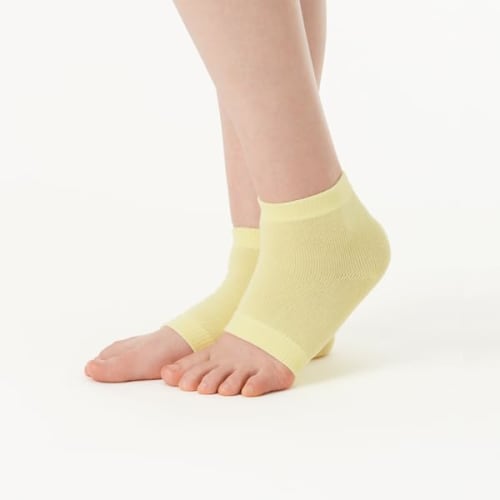 Set of 2 Yuskin Heel Guards (1 pair, 2 pieces) by Yuskin Pharmaceuticals, Foot Care