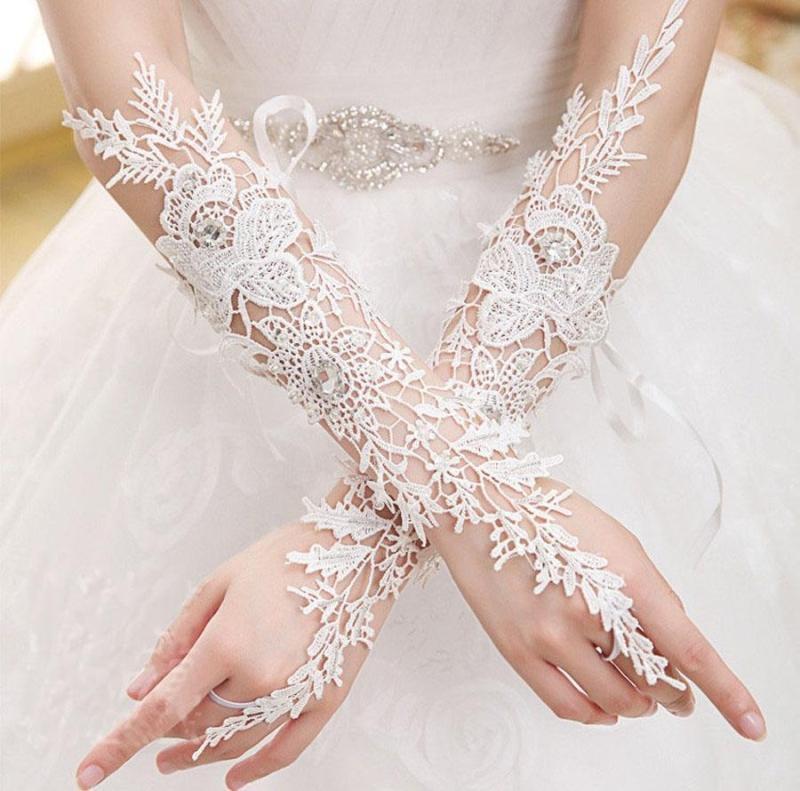 Bridal Long Gloves Lace Fingerless Gloves Flower Accessories Wedding Hook Fingers Elegant Look Thin and Beautiful Gloves