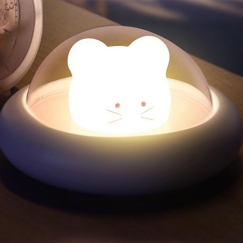 Kleines Nachtlicht für das Kinderzimmer USB-Aufladung 3 Dimmstufen Augenschutz Timing Niedliche Cartoon-Maus Mini-Nachttischlampe