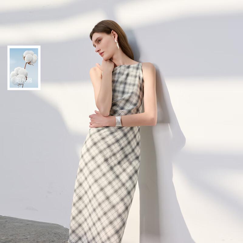 

Sleeveless Plaid Straight Neck Waist Dress L