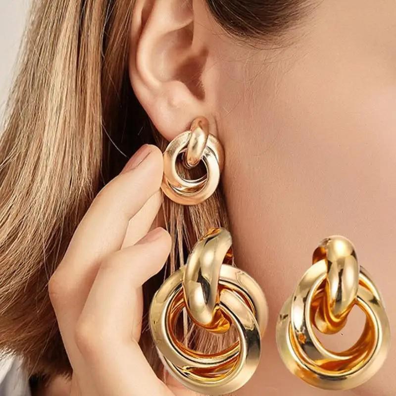 Fashion Vintage Gold U Earrings For Women Metal Earing Jewelry Trending New Korean Silver Oval Hoop Earrings