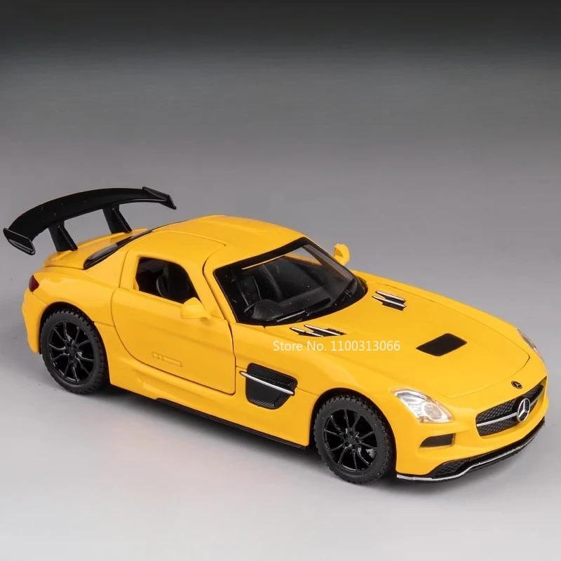 1:32 Scale Alloy SLS GLE 63S Cars Model Toys Sound Light Miniature Toy Car 4 Doors Opened Vehicle Boys Birthday Collection Gifts