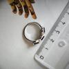 Серебряное кольцо с натуральным сапфиром, фианитами, вес изделия 2,34 гр (2202868)