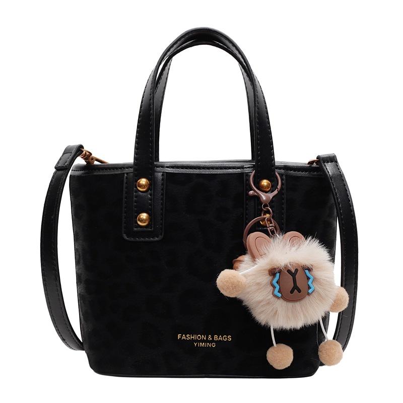 High-quality Wholesale Korean Trend Leopard Print Matte Texture Portable Bucket Bag Female Versatile Commuter Foreign Style Messenger Bag