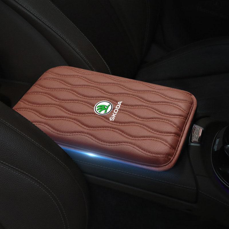 1 ks Kožené podložky loketní opěrky do auta Ochranný voděodolný polštář na ruku Pro Škoda Octavia 2 3 Fabia Kamiq Kapoq Kodiaq A5 A7 Rapid SCALA Superb