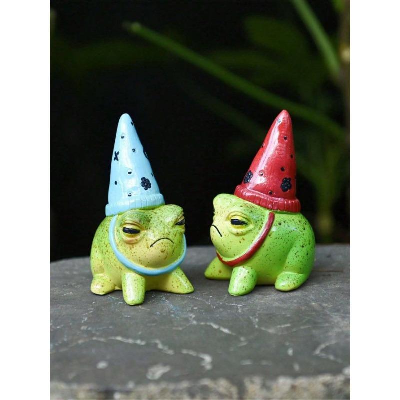 1pc Resin Frog Wearing Hat Christmas Ornament, Rustic Countryside Garden Patio Micro Decoration, Cute Animal Figurine, Suitable For Succulent Plants