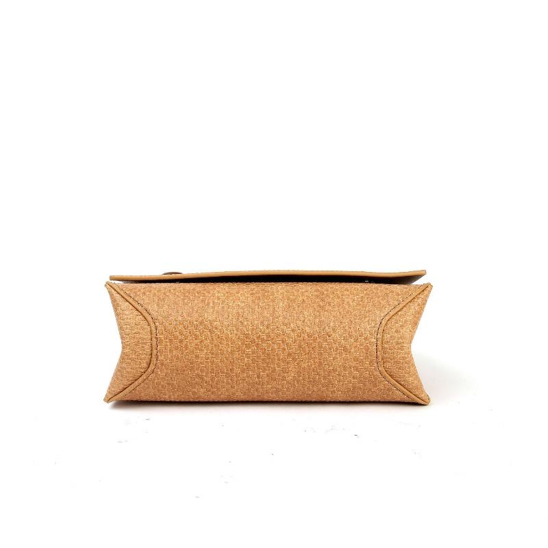 New Retro Imitation Woven Shoulder Bag for Women Classic Cover Contrasting Color Crossbody Bag Female Envelope Bag Commuting Bag