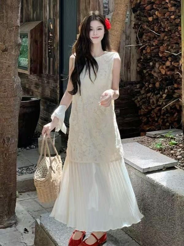 French Holiday Lace Splicing Dress Women's Summer New Super Fairy Gentle Temperament Vest Long Skirt