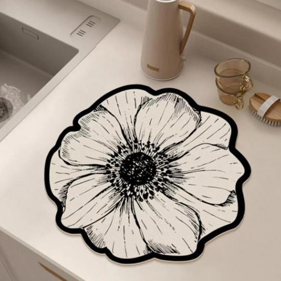 Diatomitowa Podkładka pod Talerz w Kształcie Kwiatu Odporna na Ciepło Antypoślizgowa Mata na Stół Szybko Chłonąca Wodę Mata do Kuchni Stołu Jadalnianego Dekoracyjny Wystrój Domu