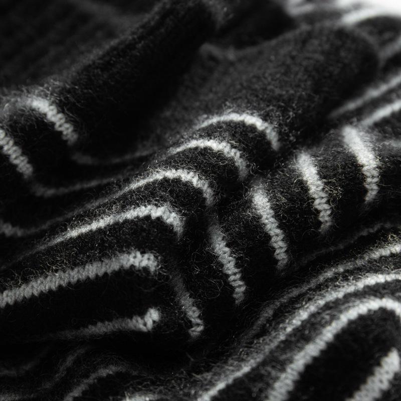 Cashmere knitted hat women's striped hat fashion street bag hat wool hat casual versatile Europe and America