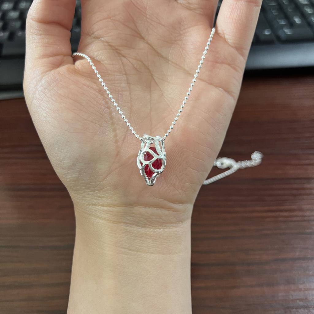 Blue Ice Pendant Aquamarine Gravel Necklace Women'S Temperament Blue Crystal Pendant Collarbone Chain