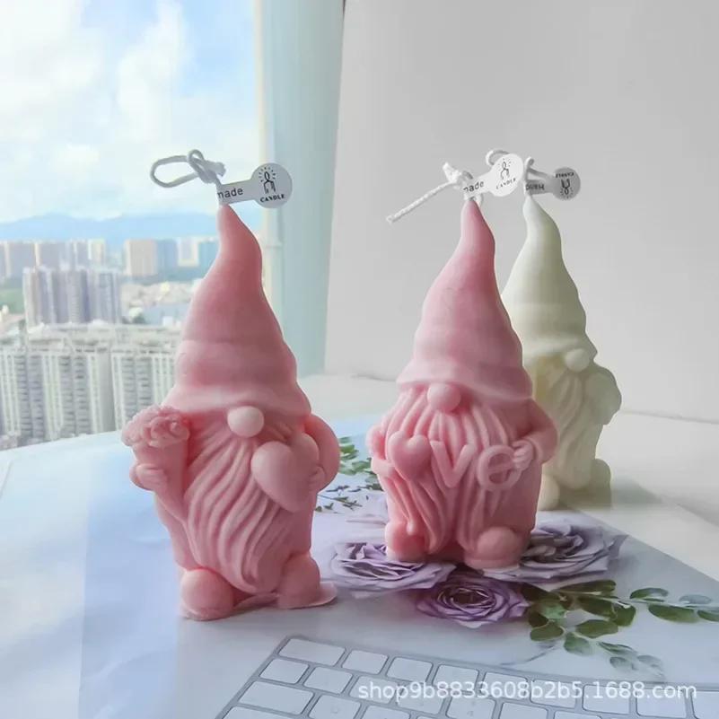 Hold Love Dwarf Candle Silicone Mold 3D Crafts Dwarf Statue Plaster Resin Mould DIY Soap Candle Making Tool Valentine's Day Gift