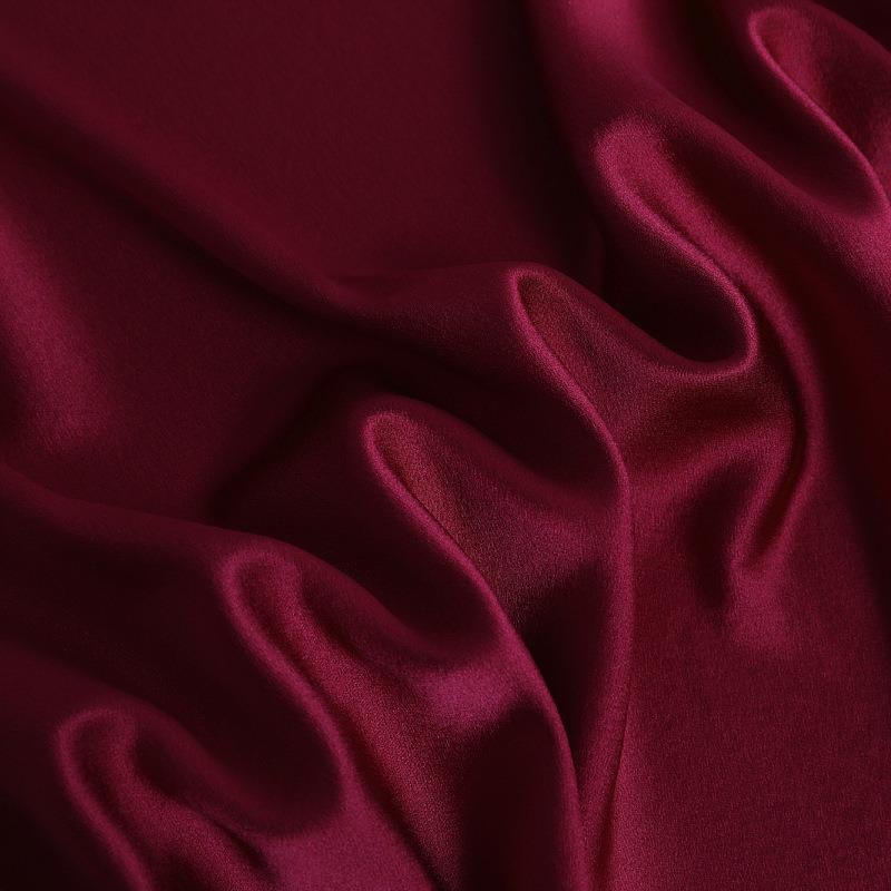 

114cm Width 30 Momme 100% Natural Mulberry Silk Quality Fabric for Diy Sewing Embroidered Dress Satin Silk Fabric 100x114cm