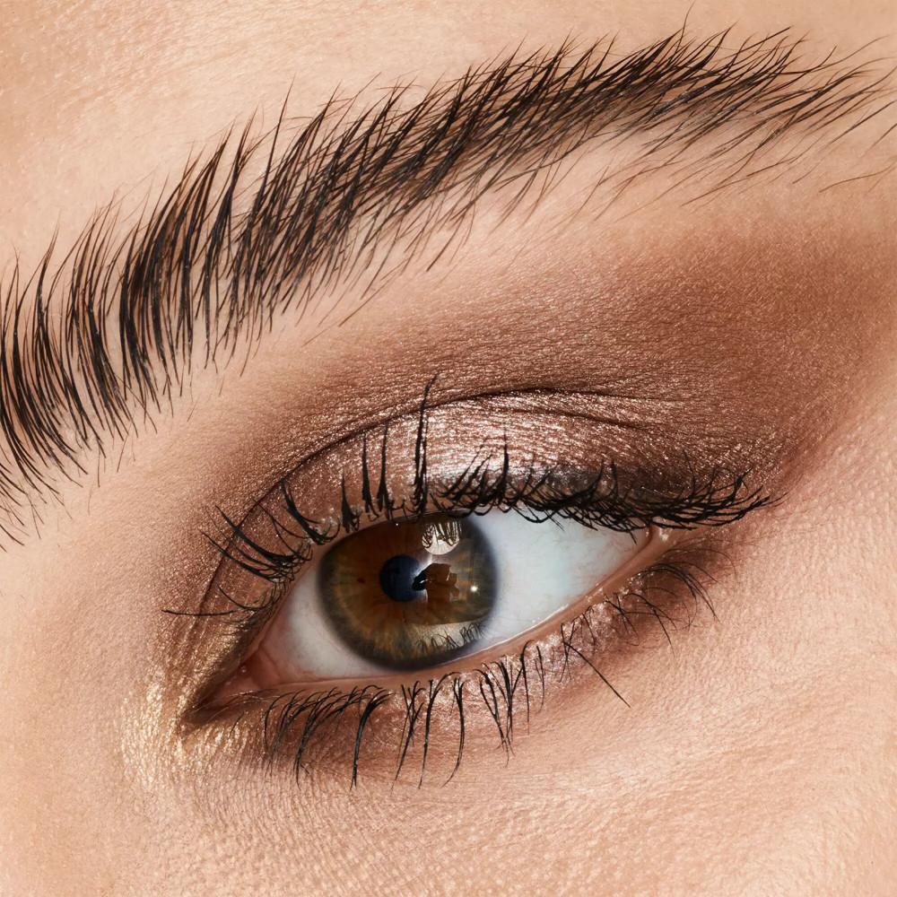 Catrice Paletka očních stínů Pure Nude - 