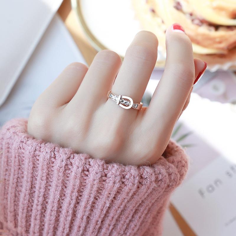 Stainless Steel New Fashion Upscale Rose Gold Color Zircon Belt Buckle Shape Wedding Bride Rings For Women Ladies