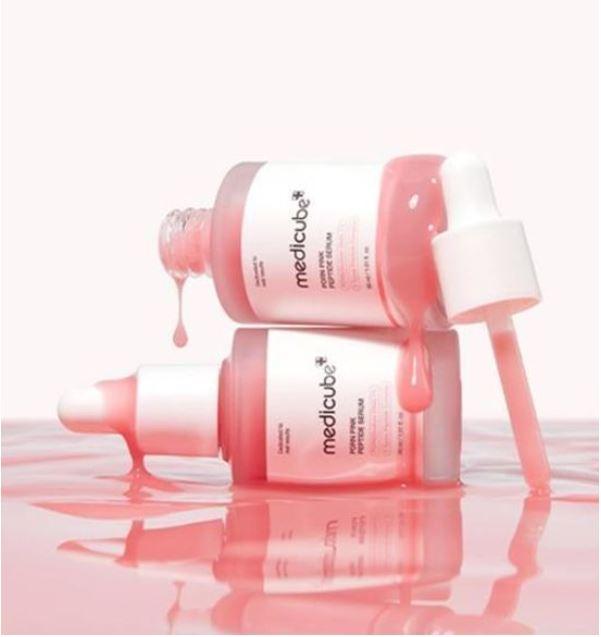 

Восстанавливающая сыворотка для уменьшения покраснений и придания сияния – Medicube PDRN Pink Peptide Ampoule 30 мл Двойная упаковка