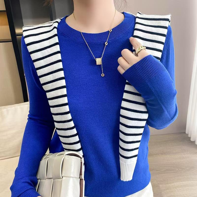 Women's Round Neck Solid Color Knitted Pullover Sweater - Autumn/Winter Long Sleeve Korean Style.