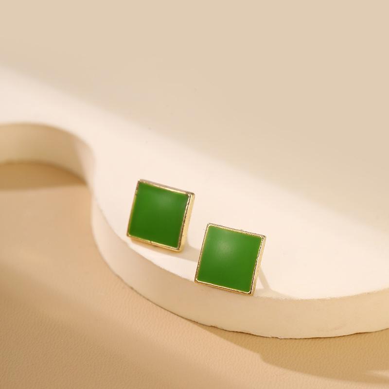 

Korean Style Green Square S925 Silver Stud Earrings: Simple and Versatile Women s Ear Clips