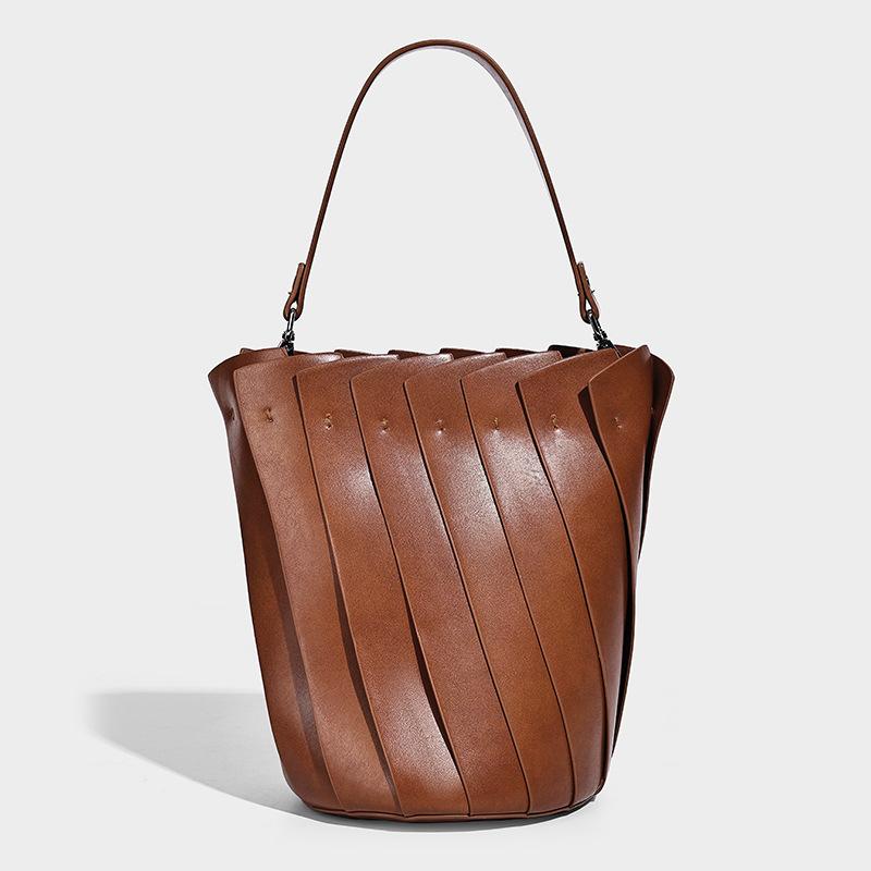 Niche high-end splicing vegetable basket bag women's 2026 new fashion commuter temperament single shoulder crossbody bucket bag