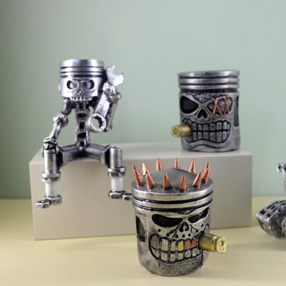 Mechanischer Punk Geschnitzter Kolben Totenkopf Gesicht Statue Kreative Europäischer Metallischer Stil Piraten Skulptur Harz Figur Desktop Deko