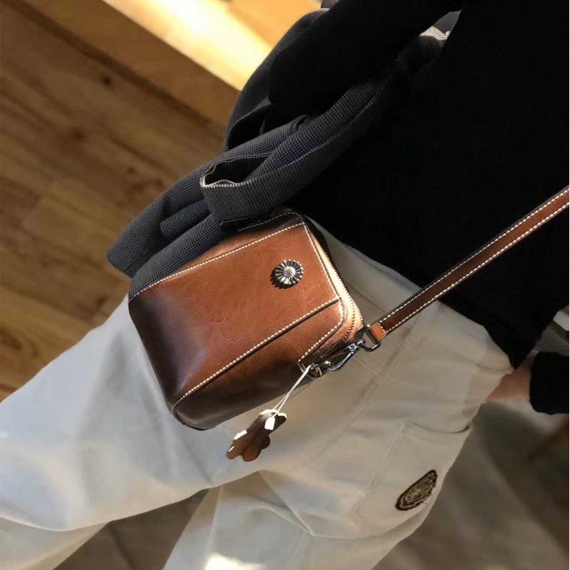 Small Bag Women's Single Shoulder Crossbody Bag Women's Bag Light Luxury Niche High-grade Sense Cowhide Mobile Phone Bag