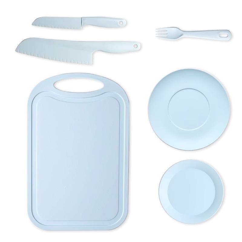 Non-slip Plastic Kitchen Knife for Cutting Fruits, Knife Set for Chopping Vegetables, Chopping Board, and Baby Food Set.