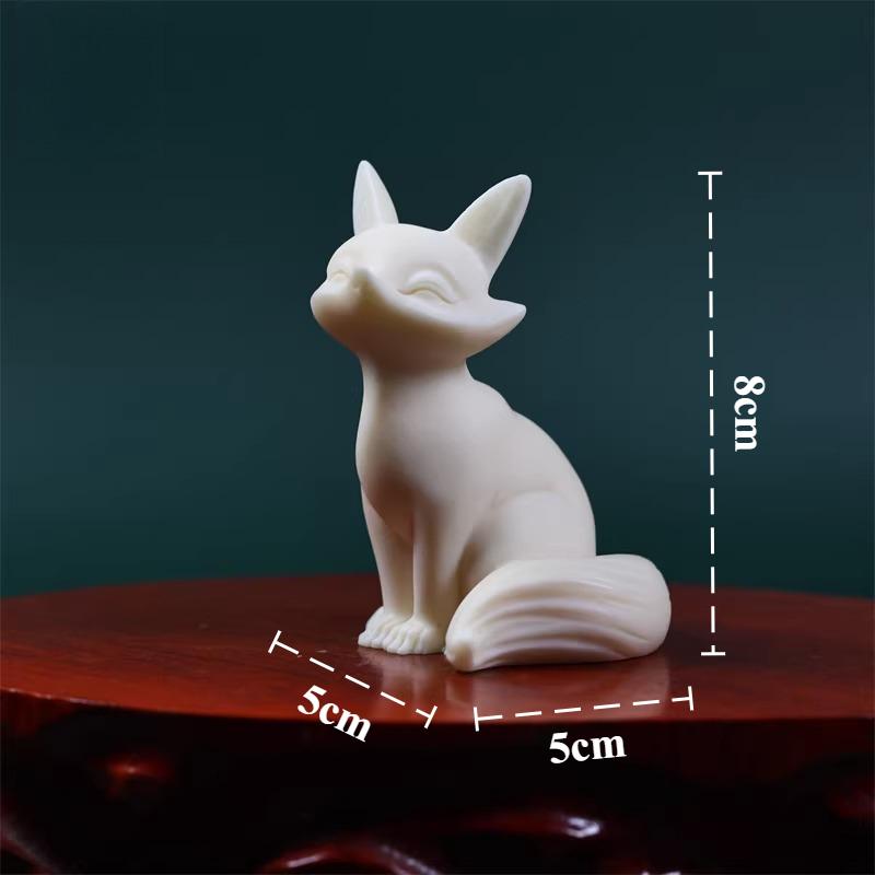 

1pc Ivory Fruit Nine Tailed Fox Ornament Relief Nine Tailed Fox Fish Tank Landscape Decoration Home Decoration Chinese Style