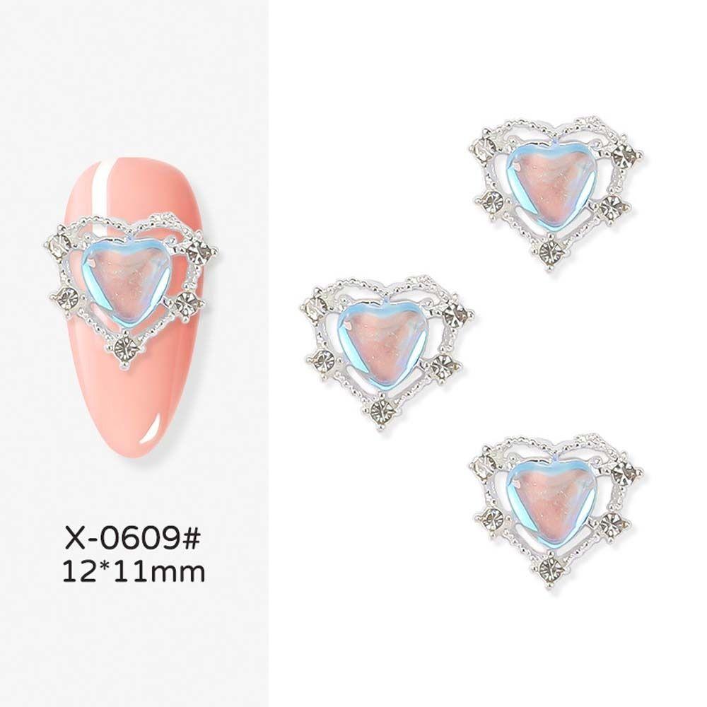 Manicure Accessories Nail Jewelry Rabbit Nail Decorations 3D Nail Art Drills Heart Nail Rhinestones