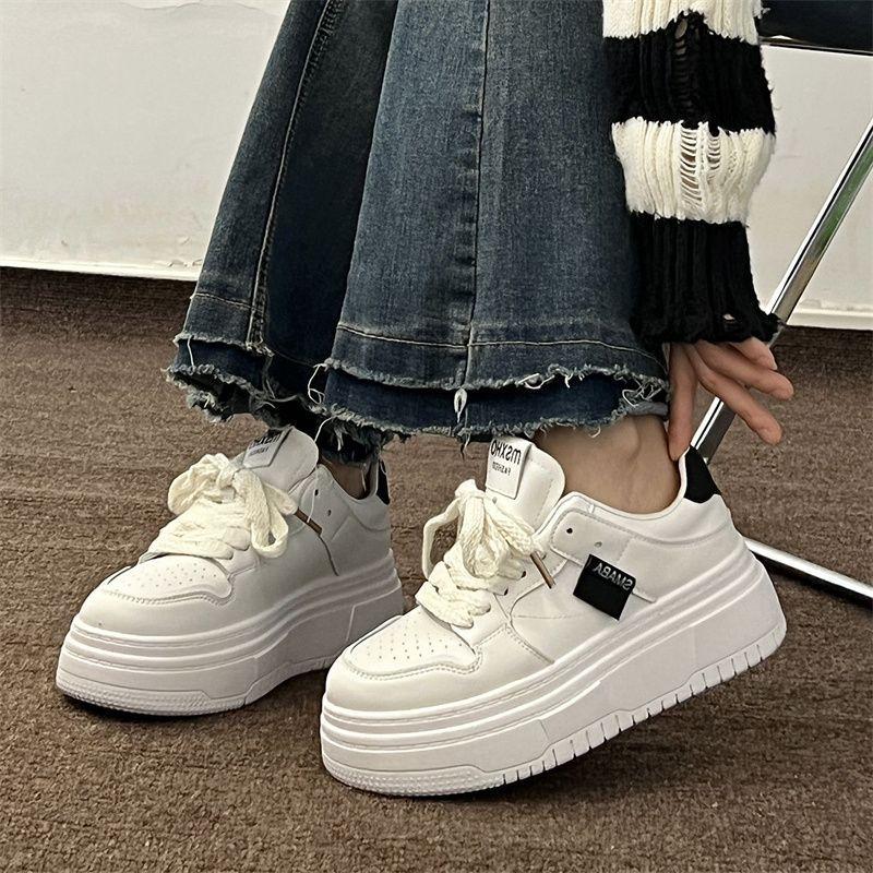 

Маленькие белые туфли женские студенческие повседневные на толстой подошве с увеличением роста маленькие туфли женские универсальные кеды 40 чёрный