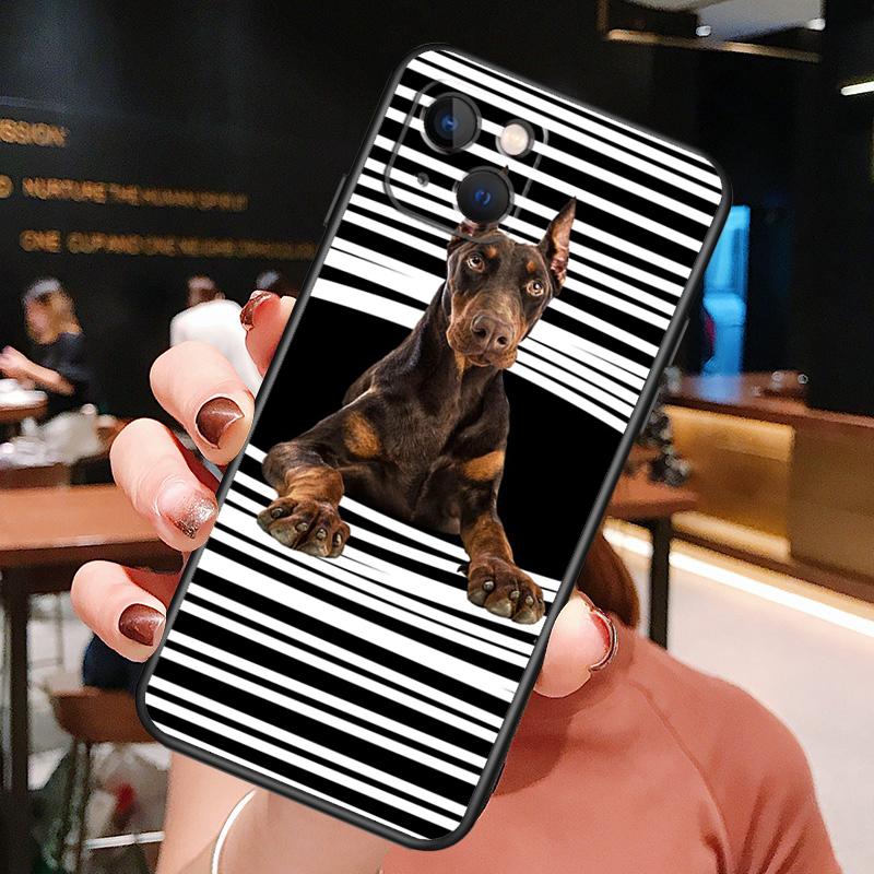 Dachshund Doberman Dog Phone Case For iPhone 16 Pro Max 15 14 12 11 13 Pro Max Plus 12 13 Mini XR 16e Funda Silione Cover
