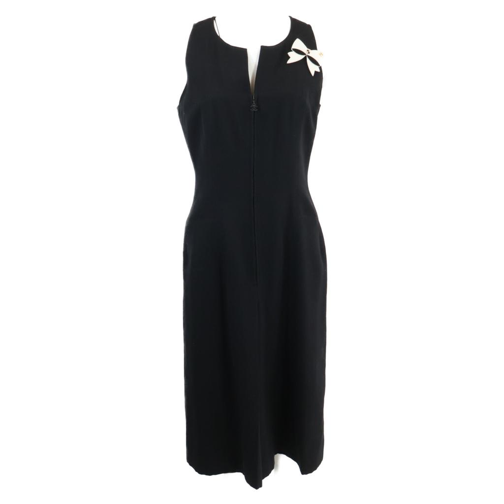 Chanel 02A P191712 CC Logo Zip Sleeveless Top with Ribbon Brooch Dress 38 blackUsed
