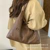 Hollow Underarm Bag Women's 2025 Autumn and Winter Korean Version Trendy Fashion Large-capacity Tote Bag Niche Retro Shoulder Bag