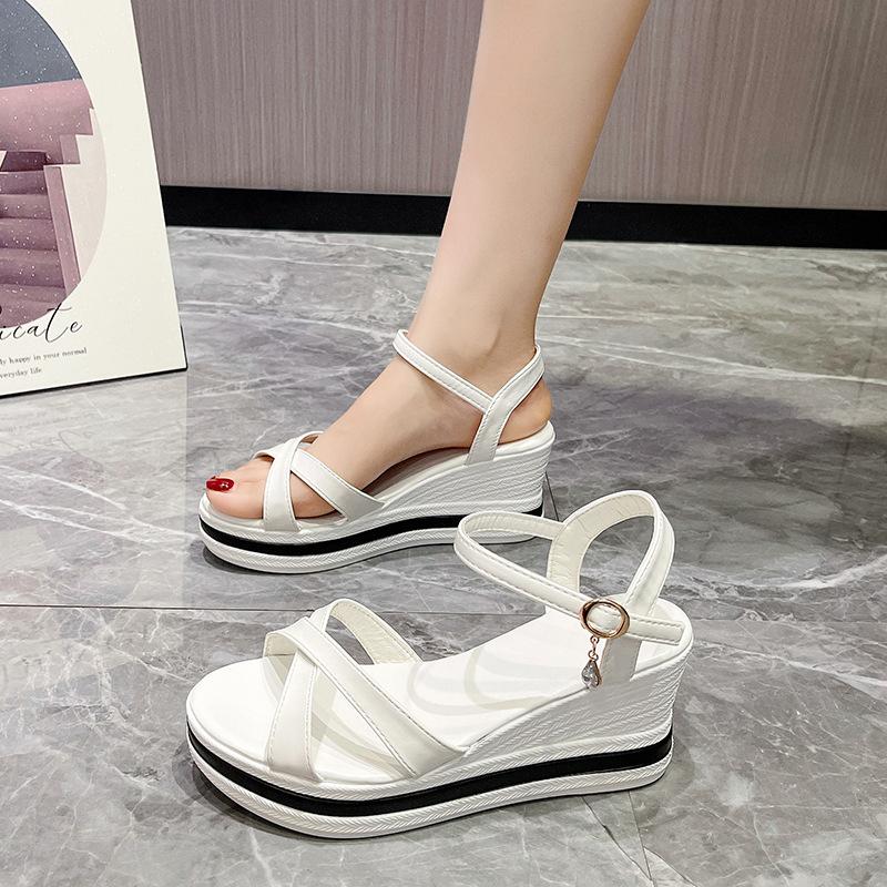Thick-soled Wedge Heel Heightening Sandals Women's Summer 2025 Korean Version Tide with One-word Strap Comfortable and Lightweight Women's Shoes