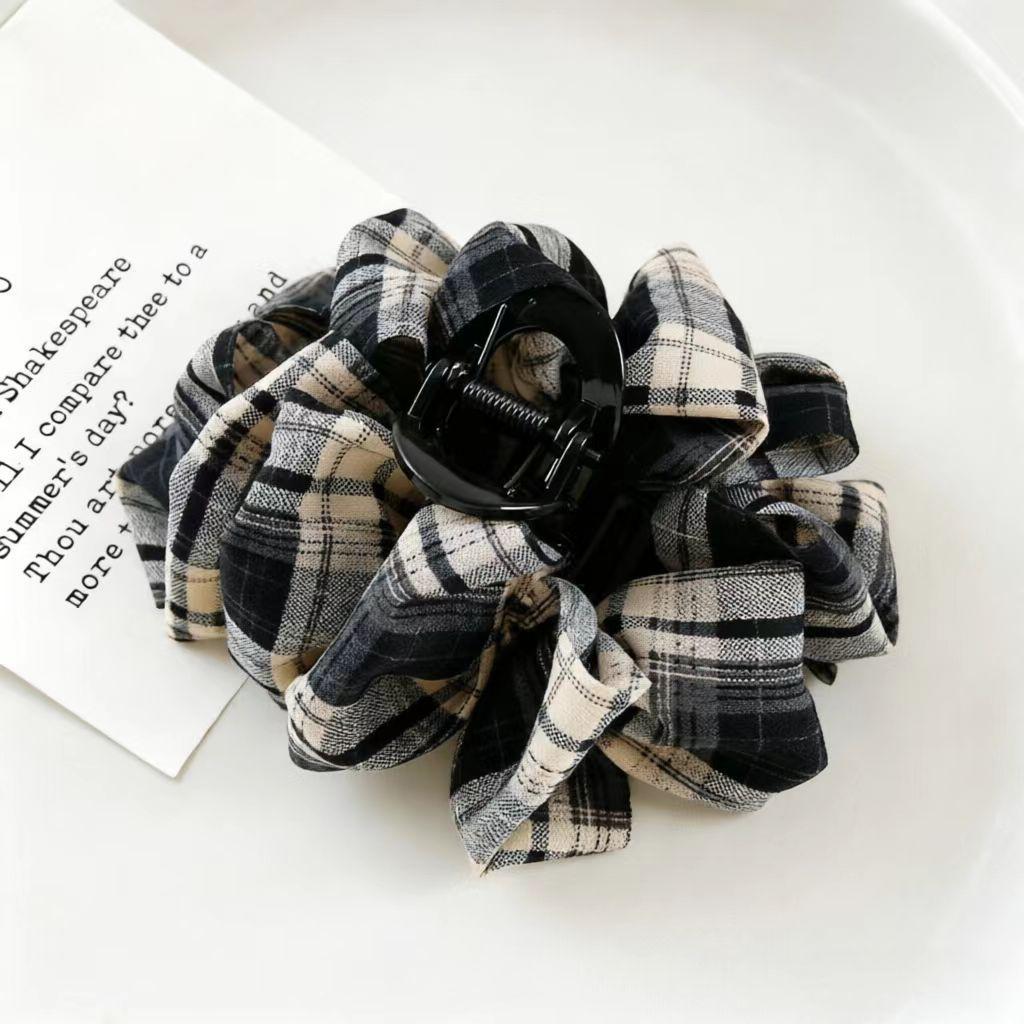 Plaid Bow Hair Clip - Korean Academy Style Updo Accessory
