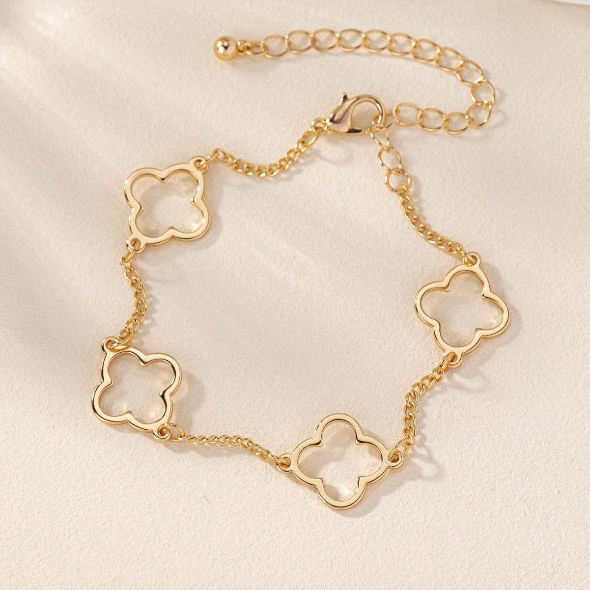 Elegant Four-Leaf Clover Chain Bracelet - Simple Fashion, Lucky Charm for Couples золотой