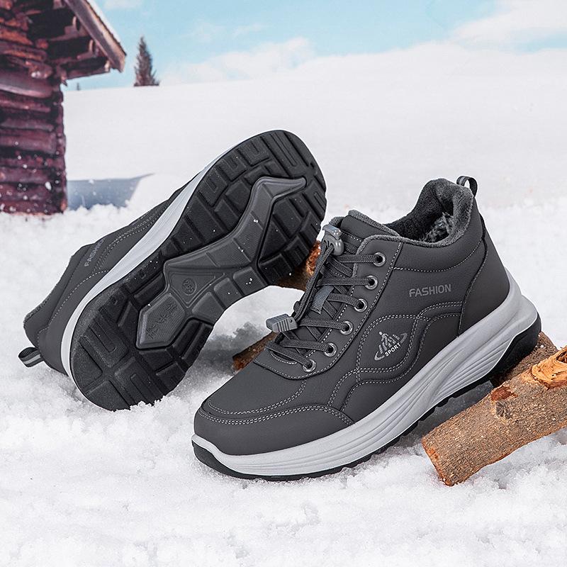 Winter New Shoes Velvet Warm Cotton Shoes Soft Sole Light Sports Walking Shoes Parents Shoes