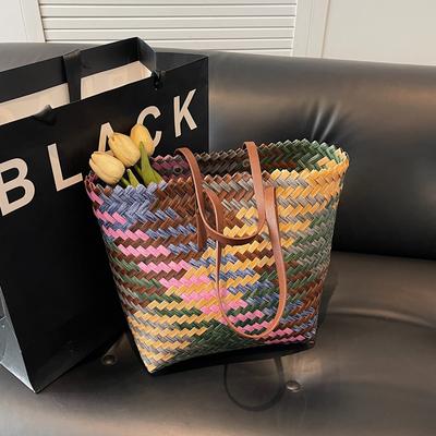 Neue Imitat-Rattan-Strohtasche Reisehandtasche große Kapazität handgewebte Tasche Strandtasche Einkaufskorb Geschenktasche