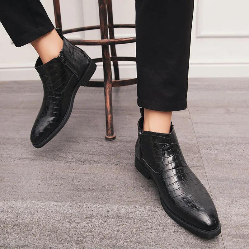 Классические кожаные мужские базовые ботинки — фото 4