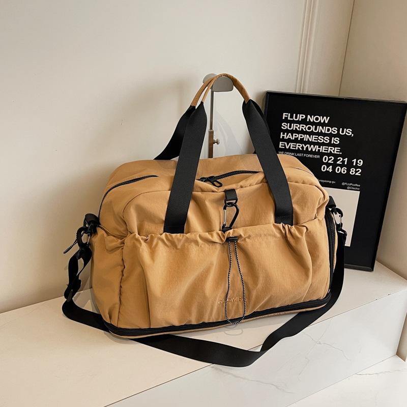 Hand-held Light Travel Bag Breathable Large Capacity Duffel Bag Small Travel One-shoulder Crossbody Storage Bag Gym Bag