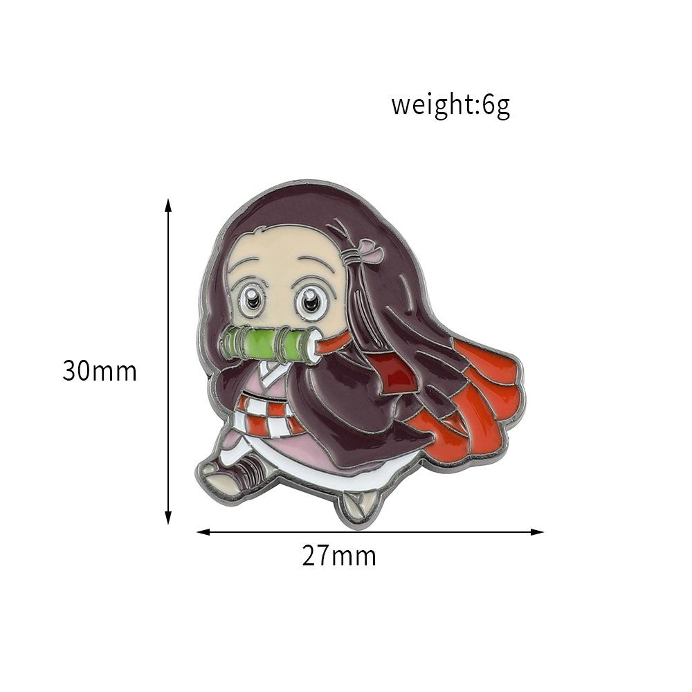 Spot Hot-selling Ghost Slayer Blade Manga Peripheral Metal Badge Commemorative Cos Props Q Version Tanjiro Brooch