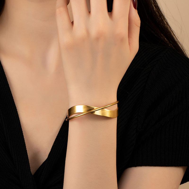Gold Color Punk Irregular Metal Geometric Wide Bracelets for Women Men Vintage Smooth Twisted Cross Cuff Bangles Party Jewelry