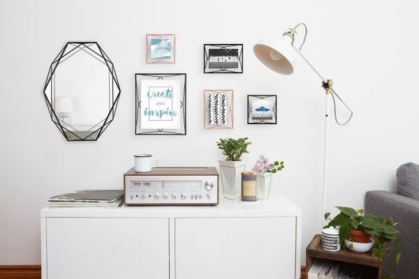 Prisma 20x25 Frame Black Metal Modern