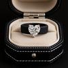 Cooles Schwarzes Silikonband mit großem Solitär-Herz-CZ, Leichter Kratzfester Stapelbarer Valentinstags-Jubiläumsgeschenk-Ring