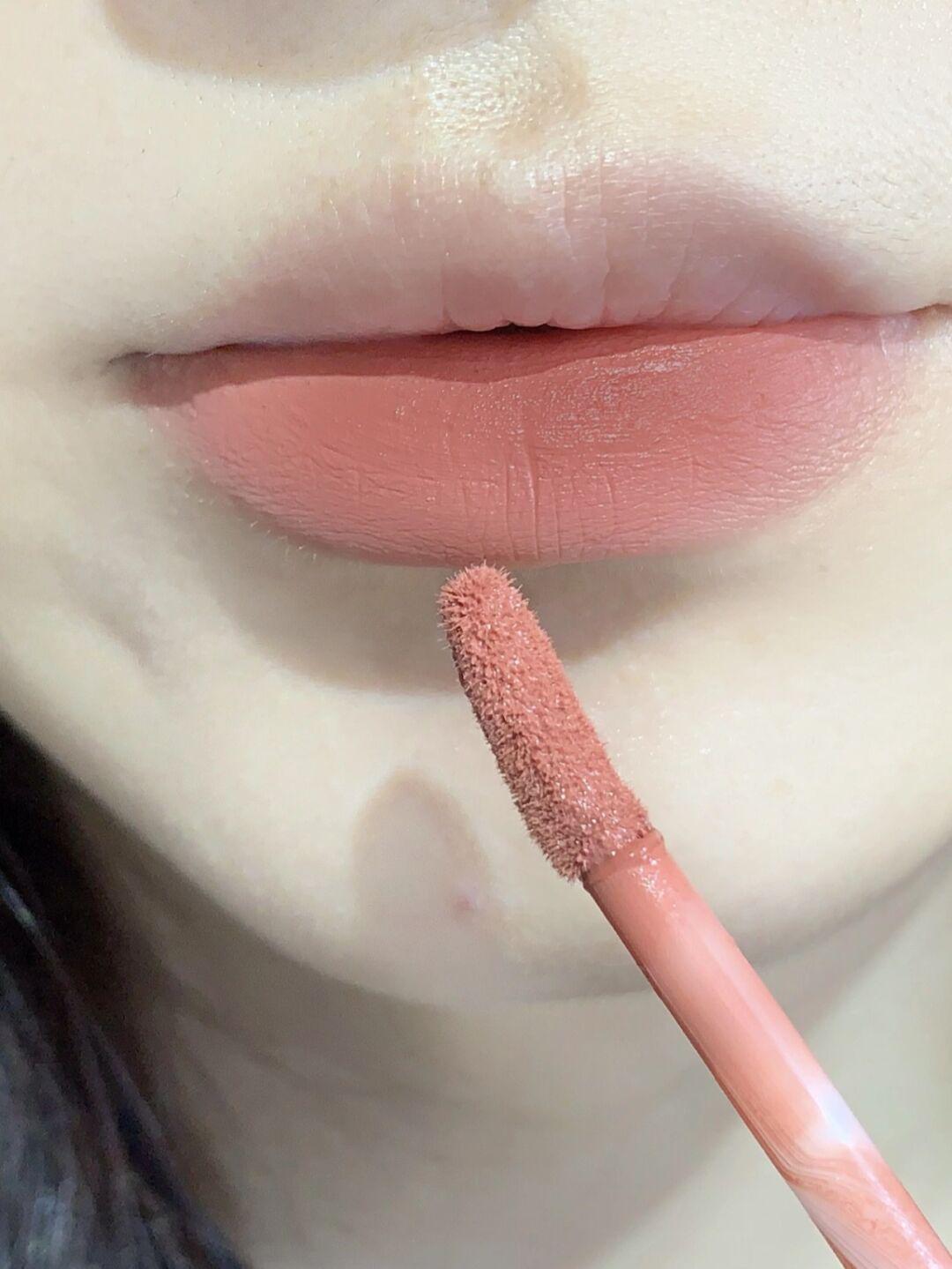 

Маленький квадратный прозрачный блеск для губ: Увлажняющий, Питательный, Водно-легкий Зеркальный Финиш для Пухлых, Многослойных Губ