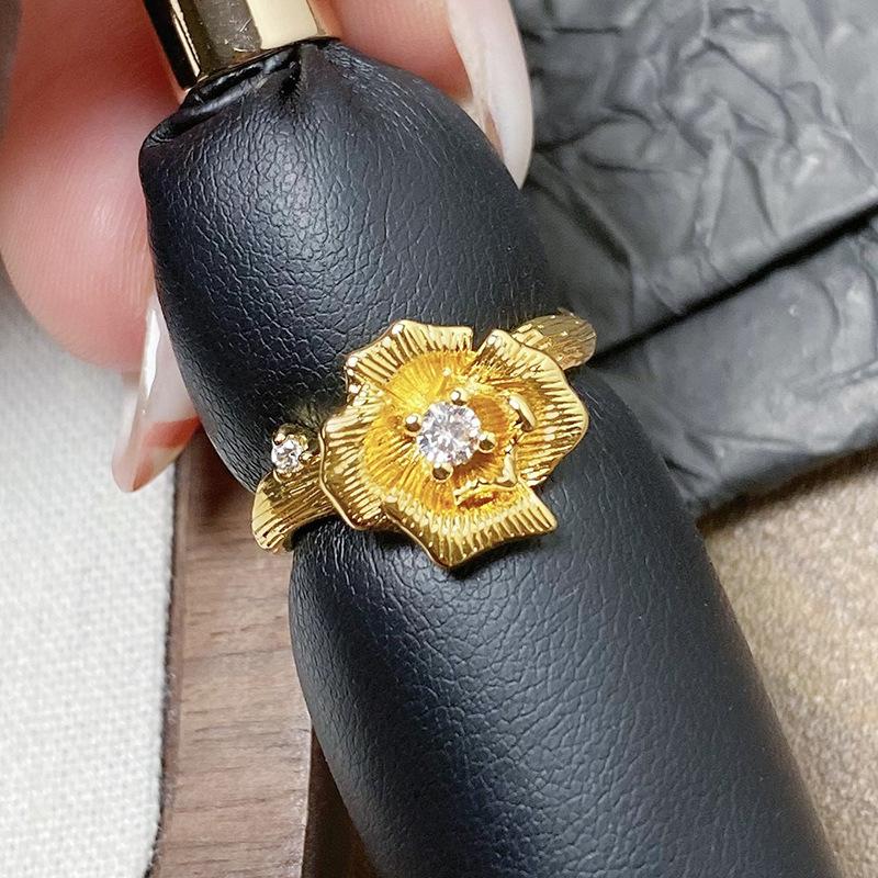 Medieval Vintage Brushed Camellia Zir*****Pen Ring Gold Flower Niche Stacked High-End Ring