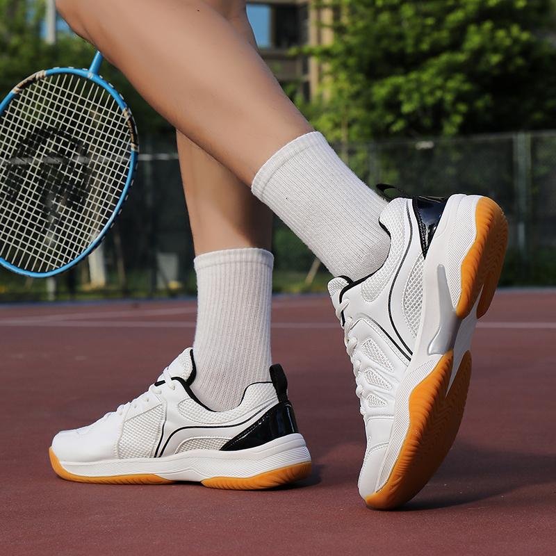 New Men's Volleyball Shoes Outdoor Fitness Badminton Sports Shoes Mesh Breathable Tennis Shoes Indoor Sport Training Sneakers